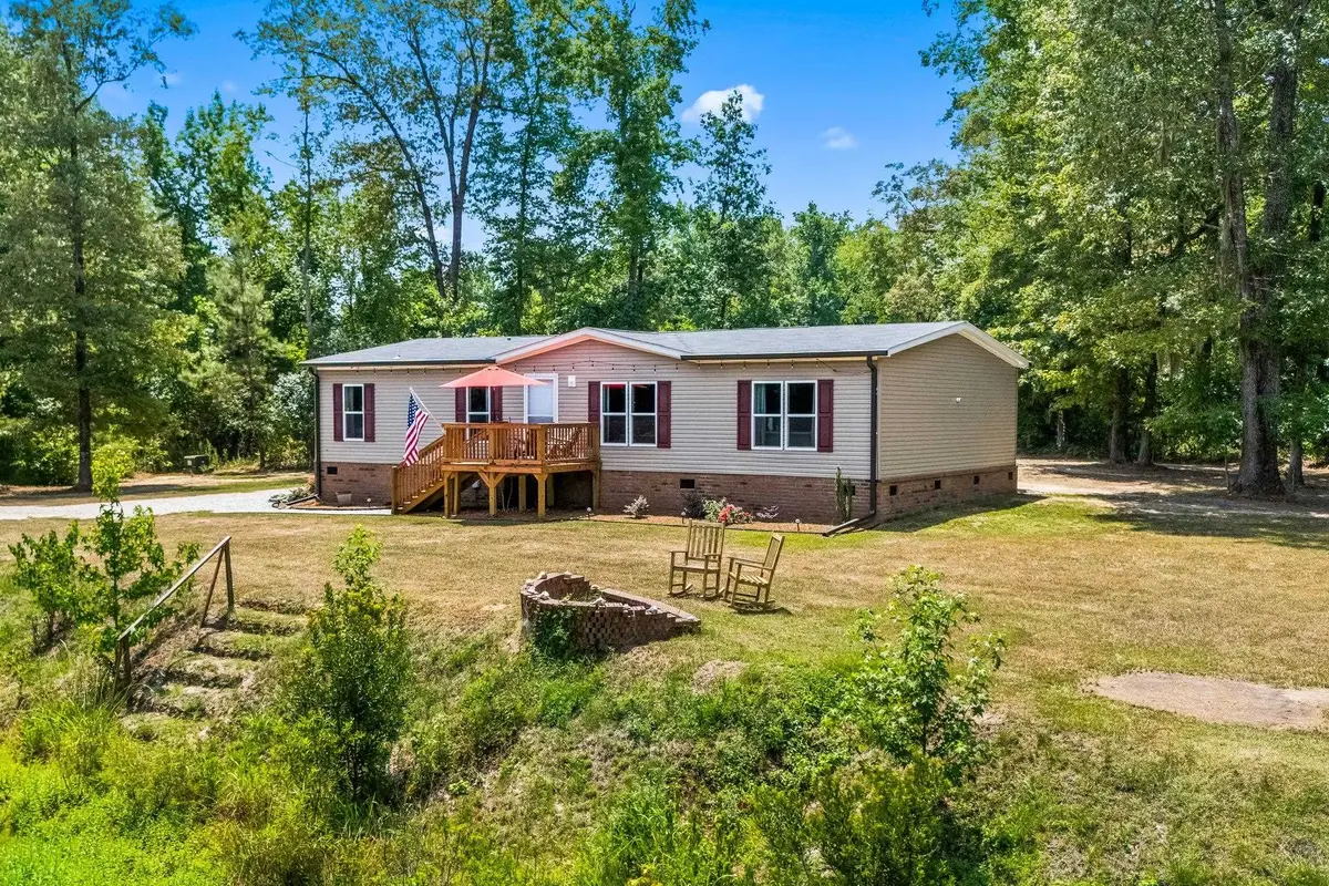 2463 Hanna Lake Rd., Johnsonville, SC 29555 - #1