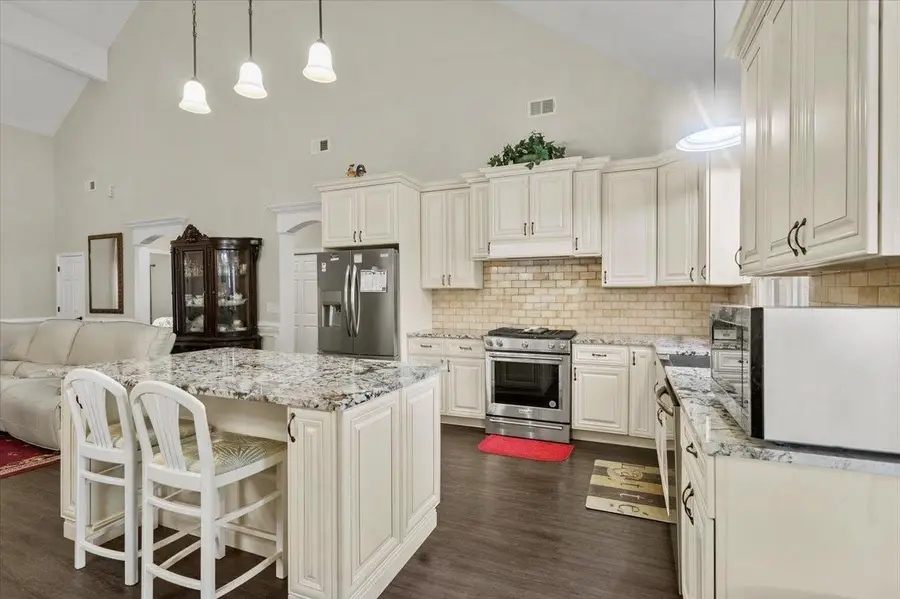 2215 Mclaurin Rd., Florence, SC 29501 - #3