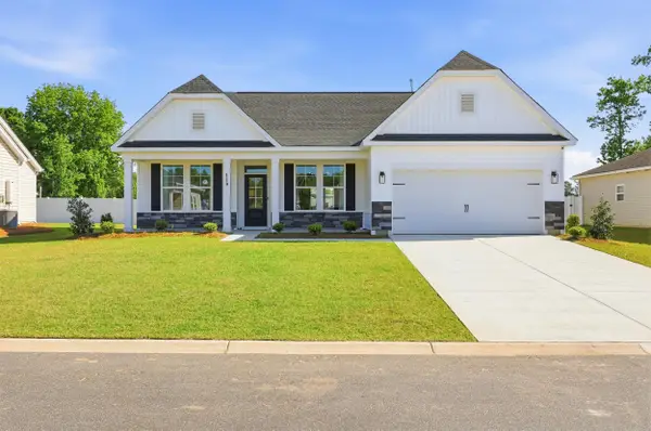 119 Crabapple Dr., Longs, SC 29568