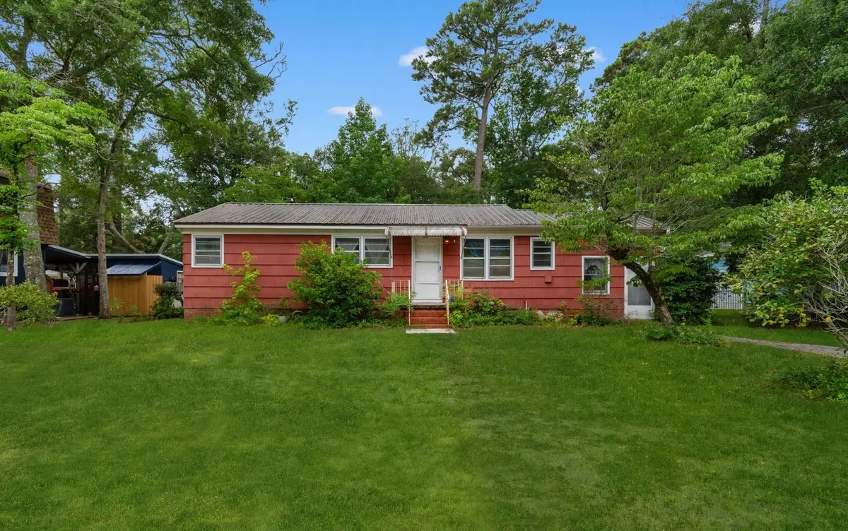 613 3rd Ave. N, Surfside Beach, SC 29575 - #1