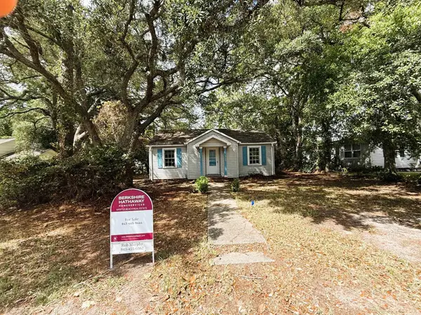 515 30th Ave. N, Myrtle Beach, SC 29577