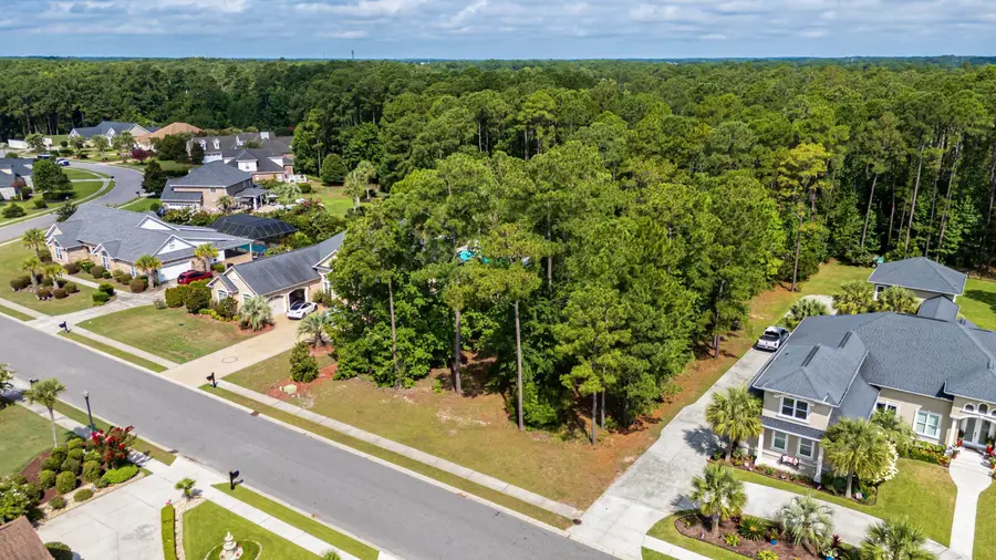 2052 Woodburn Dr., Myrtle Beach, SC 29579 - #3