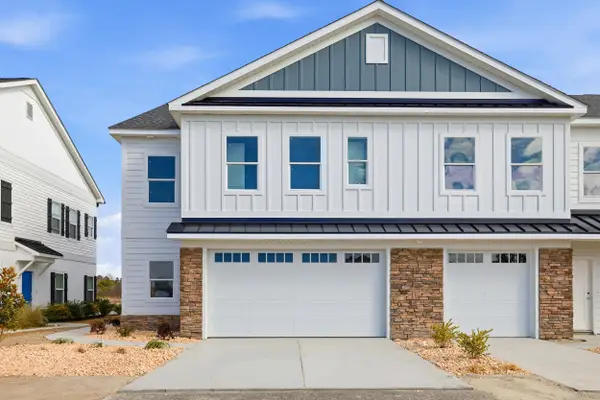 211 Mckeaige Ct. #19, Longs, SC 29568