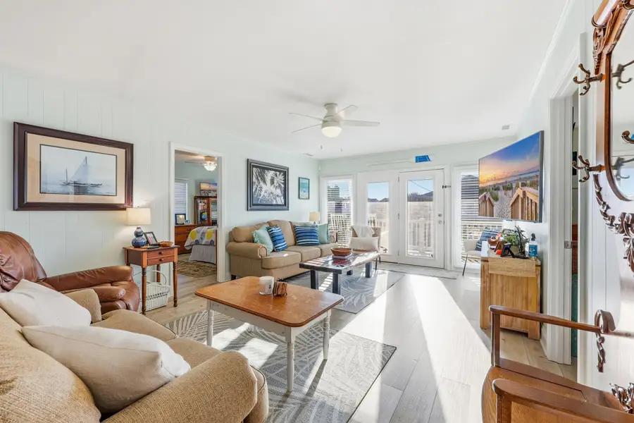 306 57th Ave. N, North Myrtle Beach, SC 29582 - #3