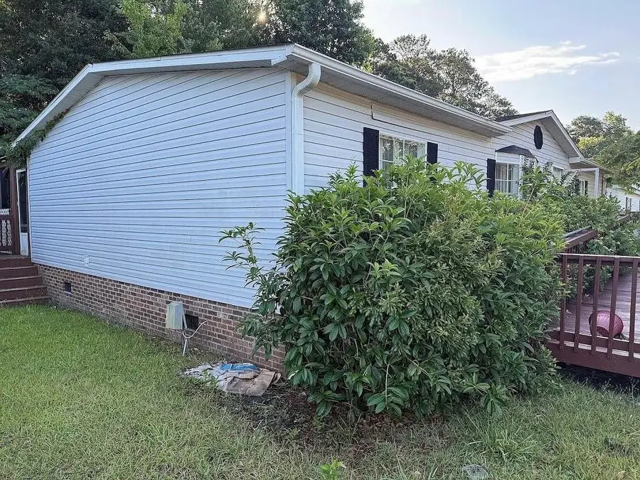 8156 Woodland Dr., Myrtle Beach, SC 29588 - #3