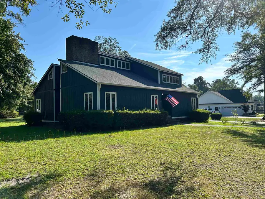 1105 Oak St., Aynor, SC 29511 - #3