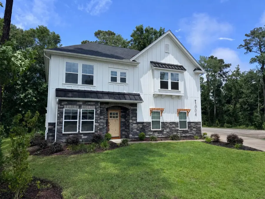 1004 Maccoa Dr., Conway, SC 29526 - #2