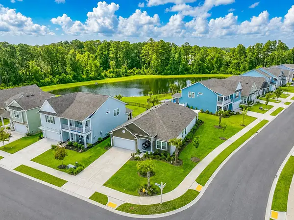 1021 Beechfield Ct., Conway, SC 29526