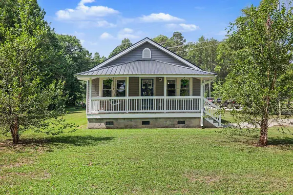 551 Dog Bluff Rd., Galivants Ferry, SC 29544