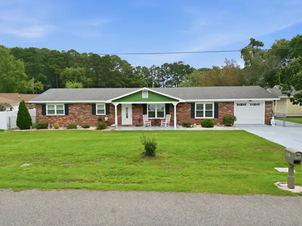 4625 Boxwood Dr., Myrtle Beach, SC 29588