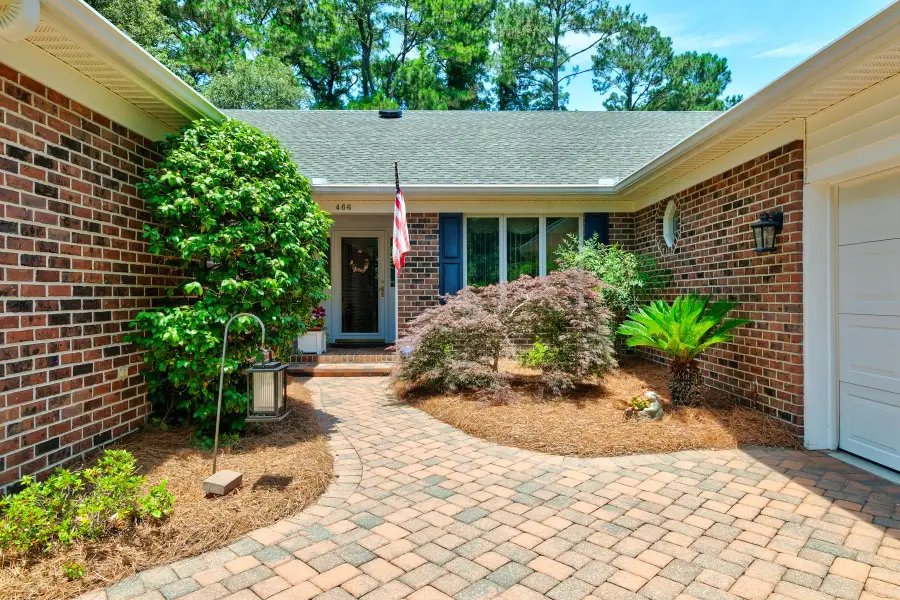 466 Country Club Dr., Pawleys Island, SC 29585 - #3