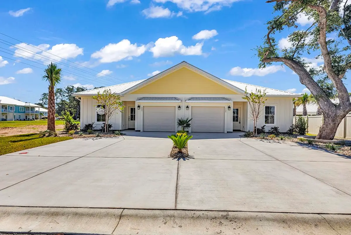 29 Hallandale Lane #Right, Murrells Inlet, SC 29576 - #1