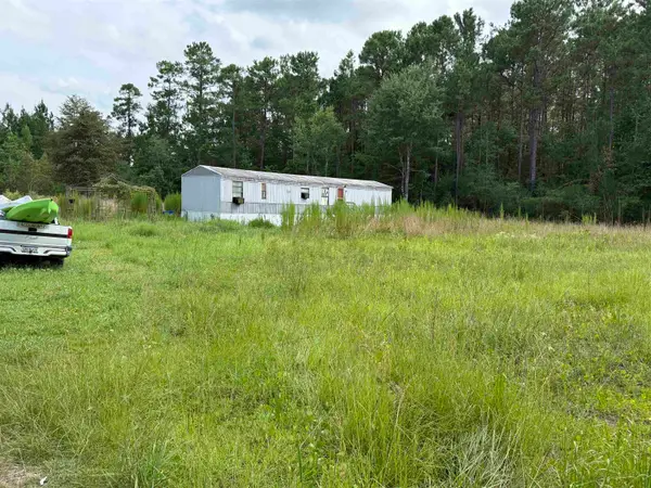 5417 Tweety Ave., Conway, SC 29527