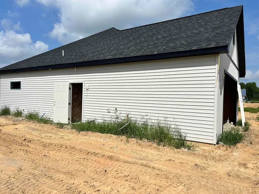 1437 Sunset Dr., Latta, SC 29565 - #3