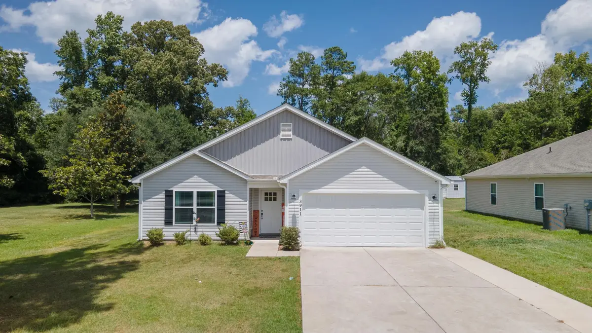 3911 Lake Dr., Loris, SC 29569 - #1