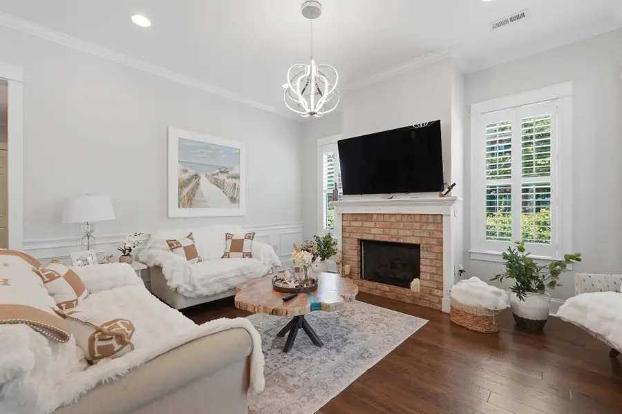 927 Iris St., Myrtle Beach, SC 29577 - #3