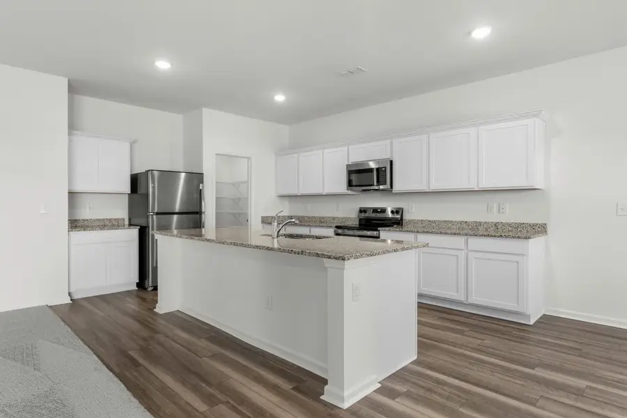 505 Castillo Dr., Loris, SC 29569 - #2