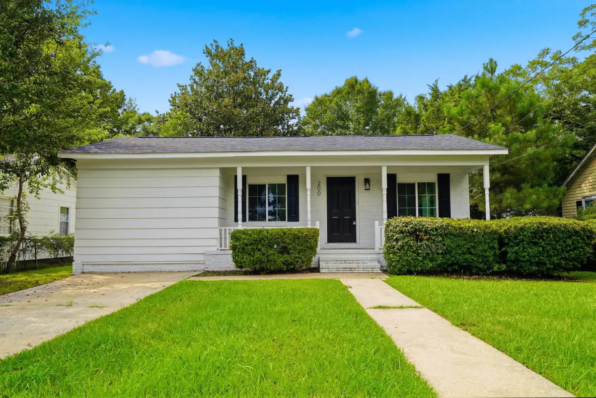 200 E Pickens St., Marion, SC 29571 - #1