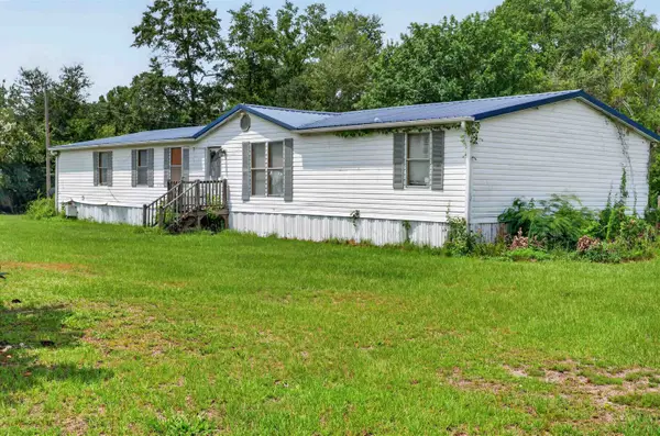 2010 Heritage Rd., Loris, SC 29569