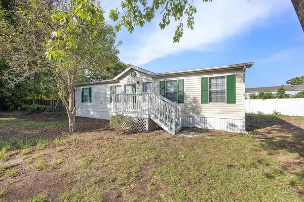 4483 Grizzly Rd., Little River, SC 29566