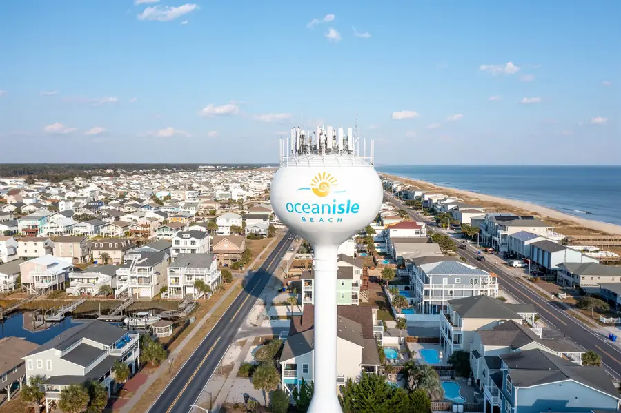 3305 Wood Stork Dr., Ocean Isle Beach, NC 28469 - #2