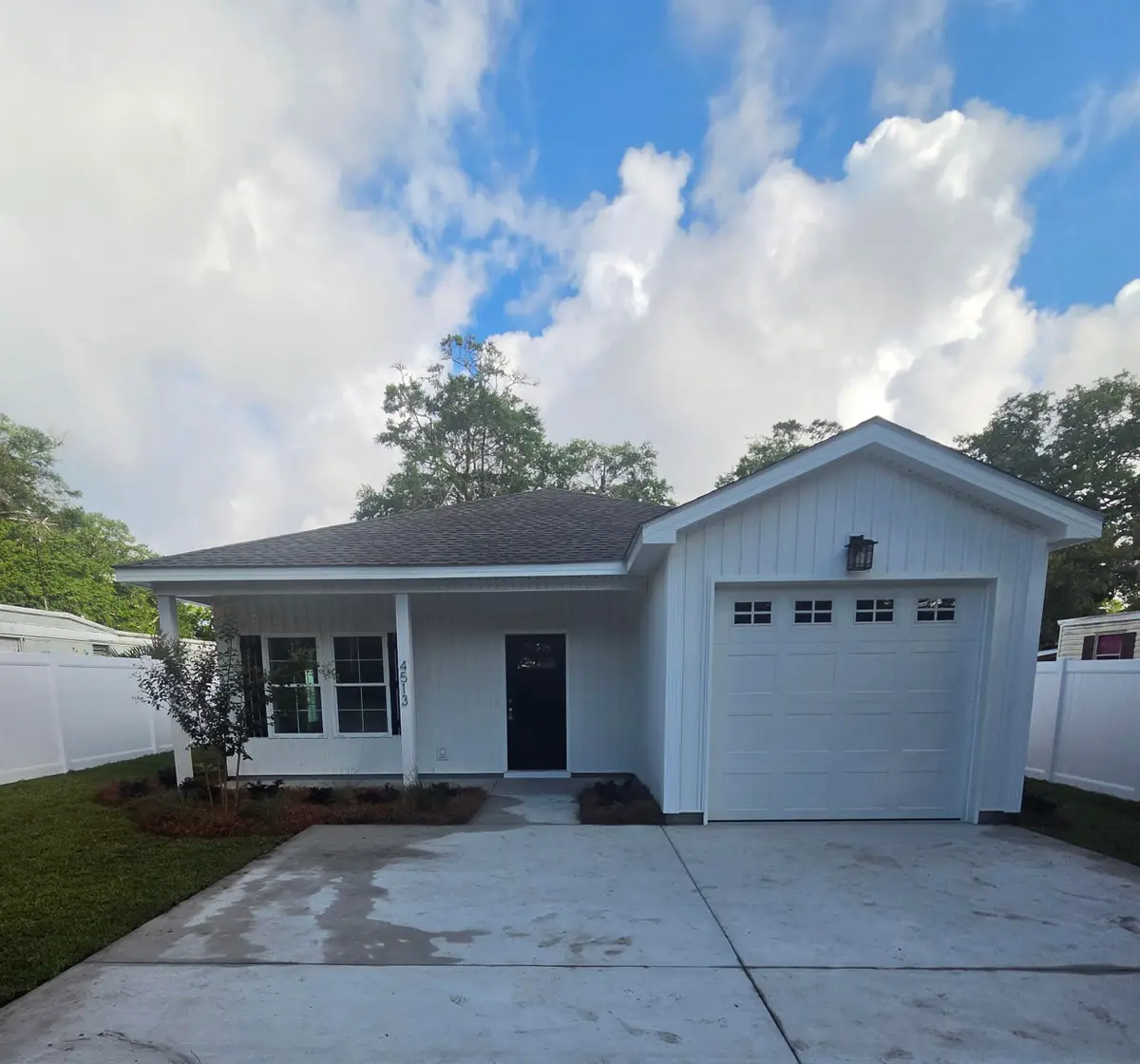 4513 Pelican St., North Myrtle Beach, SC 29582 - #1