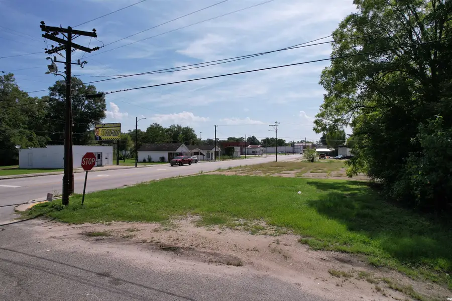 201 W Main St., Andrews, SC 29510 - #2