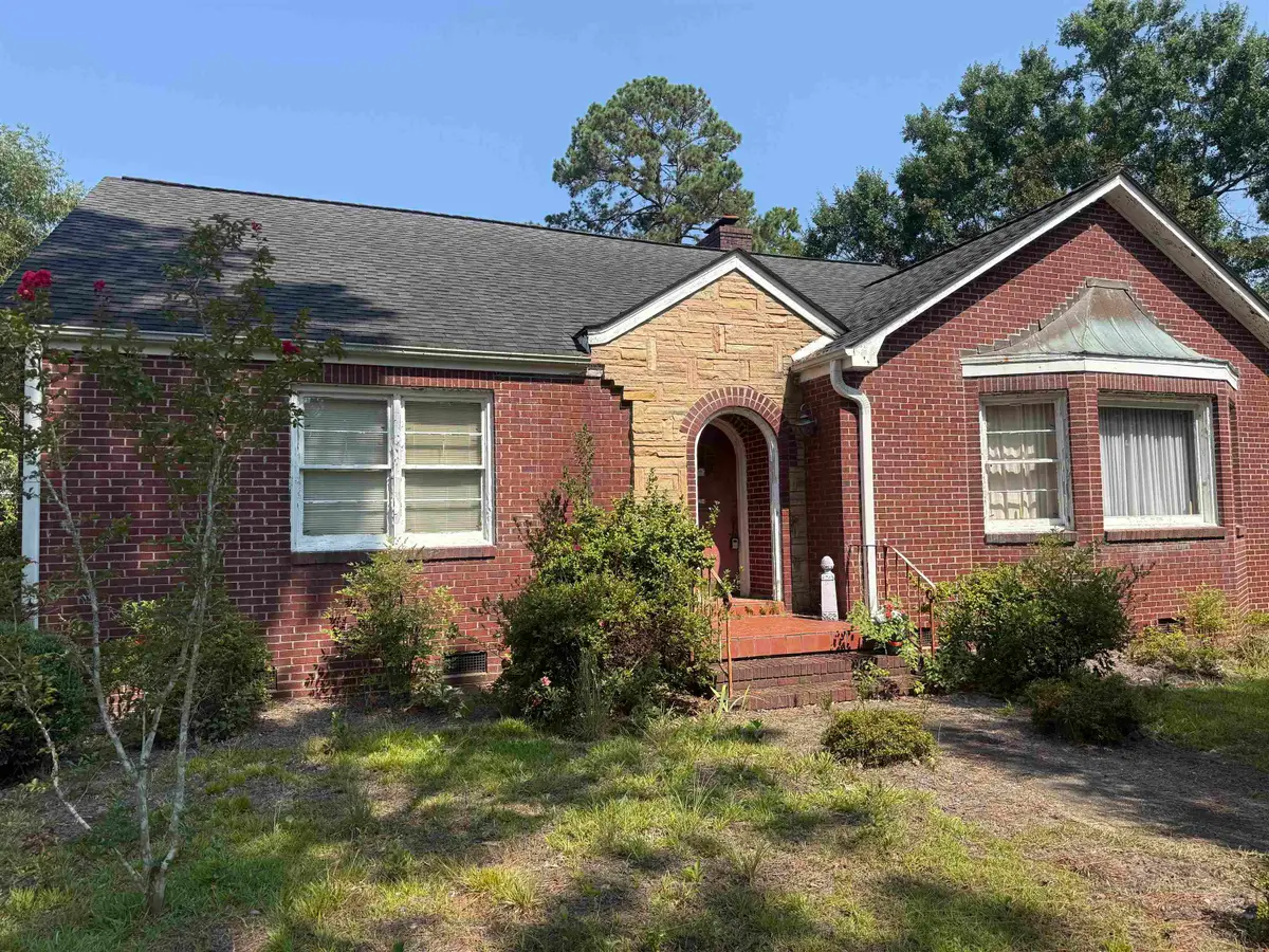 204 Magnolia St., Lake City, SC 29560 - #1