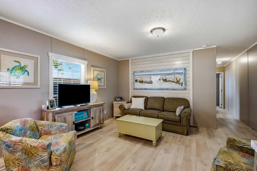 1521 Tanglewood Ave, North Myrtle Beach, SC 29582 - #3