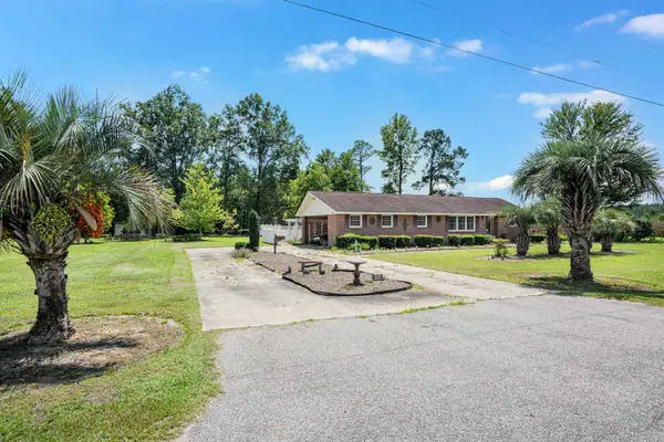 948 Whispering Pines Rd., Johnsonville, SC 29555