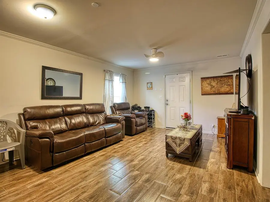 215 W James St., Mullins, SC 29574 - #3