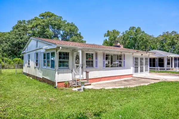 1210 Holly Park Circle, Myrtle Beach, SC 29577