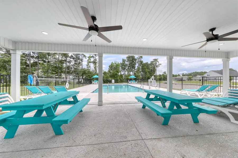 325 NW Mayflower Dr., Calabash, NC 28467 - #3