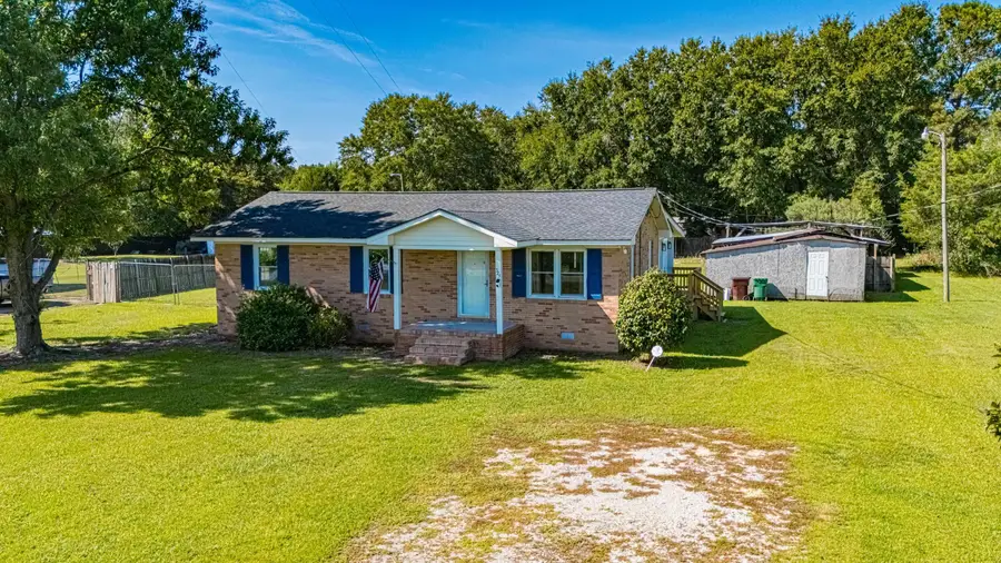 325 Grices Ferry Ct., Mullins, SC 29574 - #2
