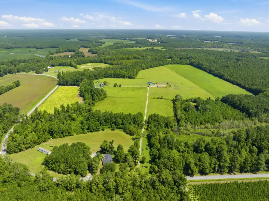 6400 Black Creek Rd., Nichols, SC 29581 - #2