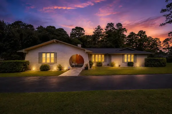 207 Glass Hill Dr., Conway, SC 29526