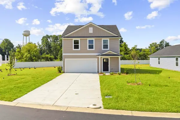 125 Birchwood Dr., Longs, SC 29568