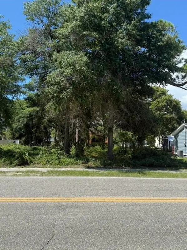 711 31st Ave. S, Atlantic Beach, SC 29582