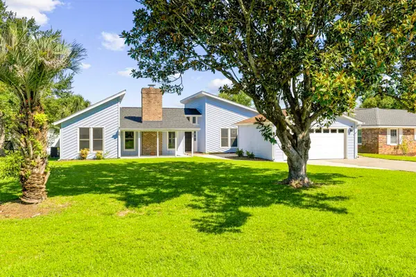 802 Plantation Dr., Surfside Beach, SC 29575