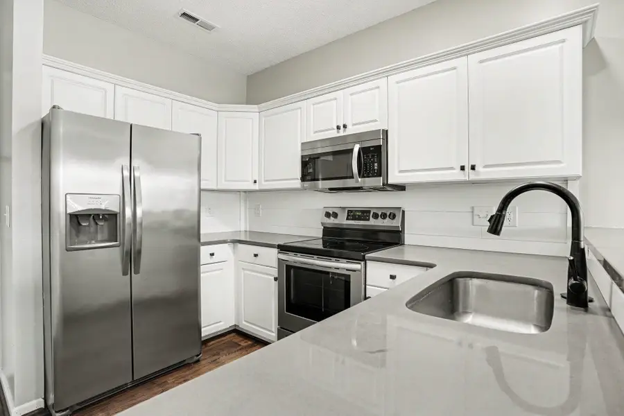 2020 Cross Gate Blvd. #302, Myrtle Beach, SC 29575 - #3