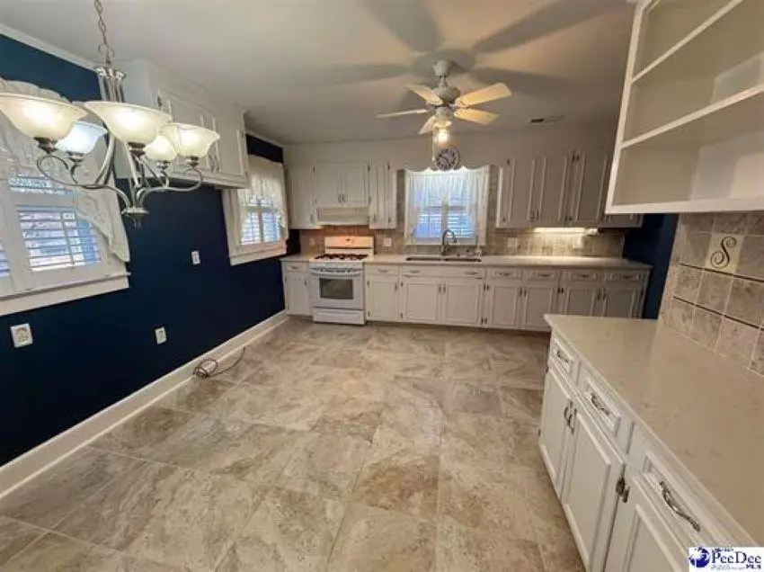 217 Smith St., Lake City, SC 29560 - #2