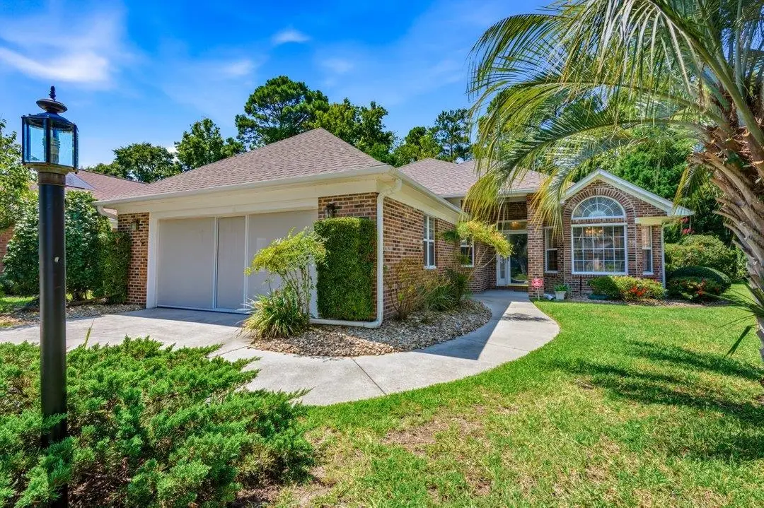 1013 Swan Lake Dr., North Myrtle Beach, SC 29582 - #1