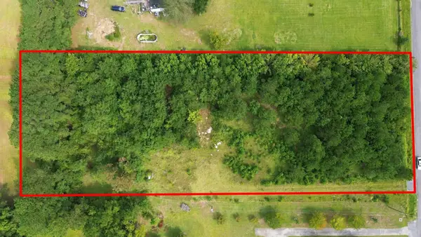 1212 Nursery Rd., Loris, SC 29569