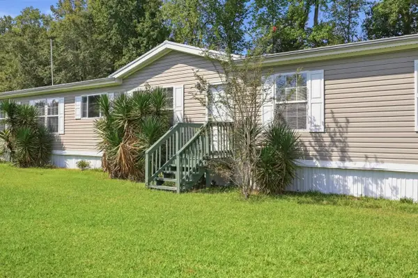 4975 Murray Johnson Rd., Conway, SC 29526
