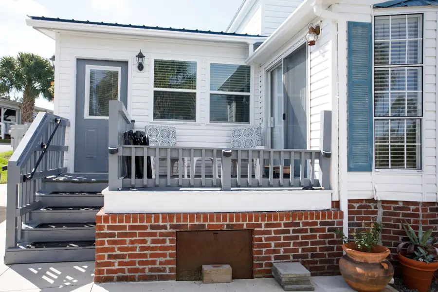 403 Low Tide Dr., North Myrtle Beach, SC 29582 - #3