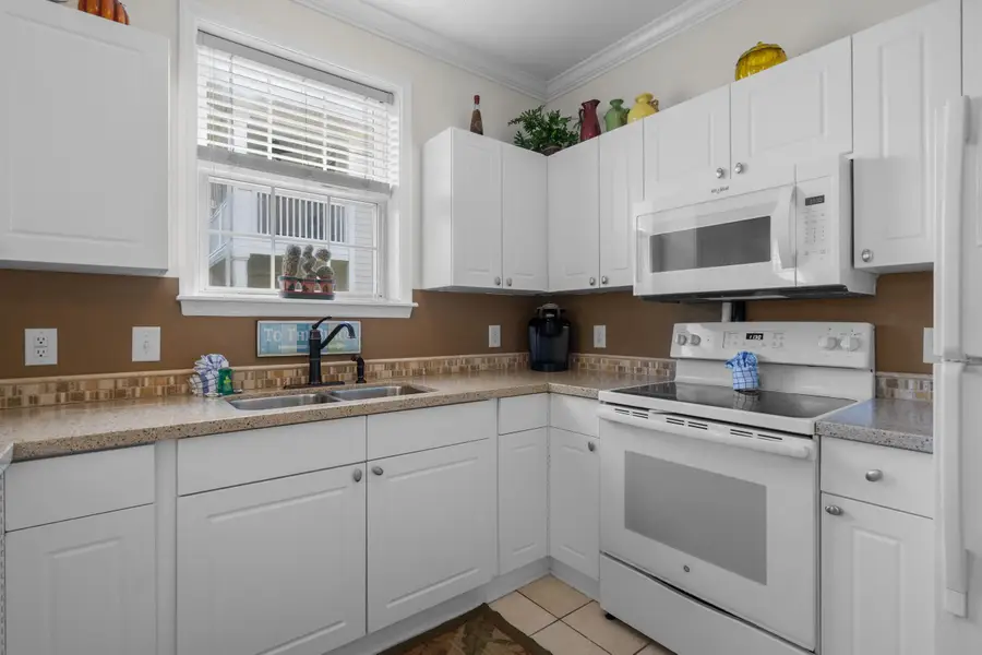 5825 Catalina Dr. #325, North Myrtle Beach, SC 29582 - #3