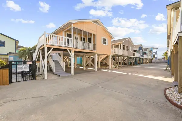 104 Sunset Square, Murrells Inlet, SC 29576