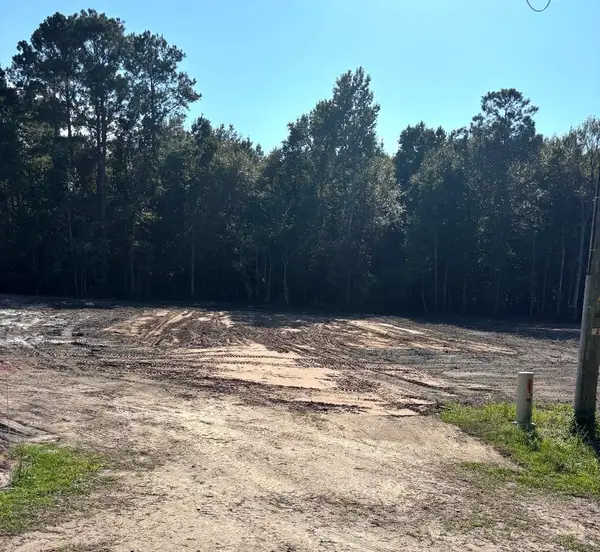 2647 Allen Dew Rd., Conway, SC 29527