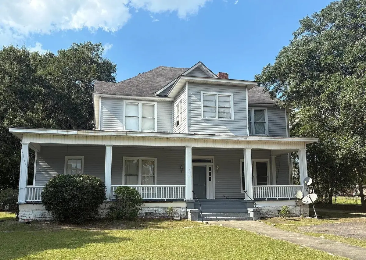 211 E Brooks St., Kingstree, SC 29556 - #1