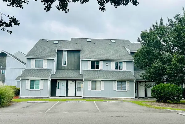 3700 Golf Colony Lane #5E, Little River, SC 29566